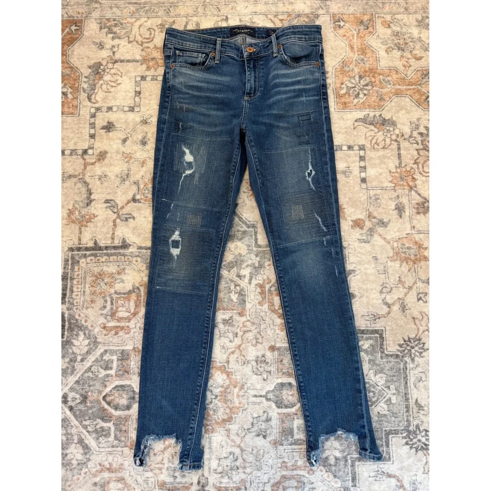 Lucky Brand Ava Skinny Jeans Womens 6/28 Blue Distressed Frayed Step Hem Ankle